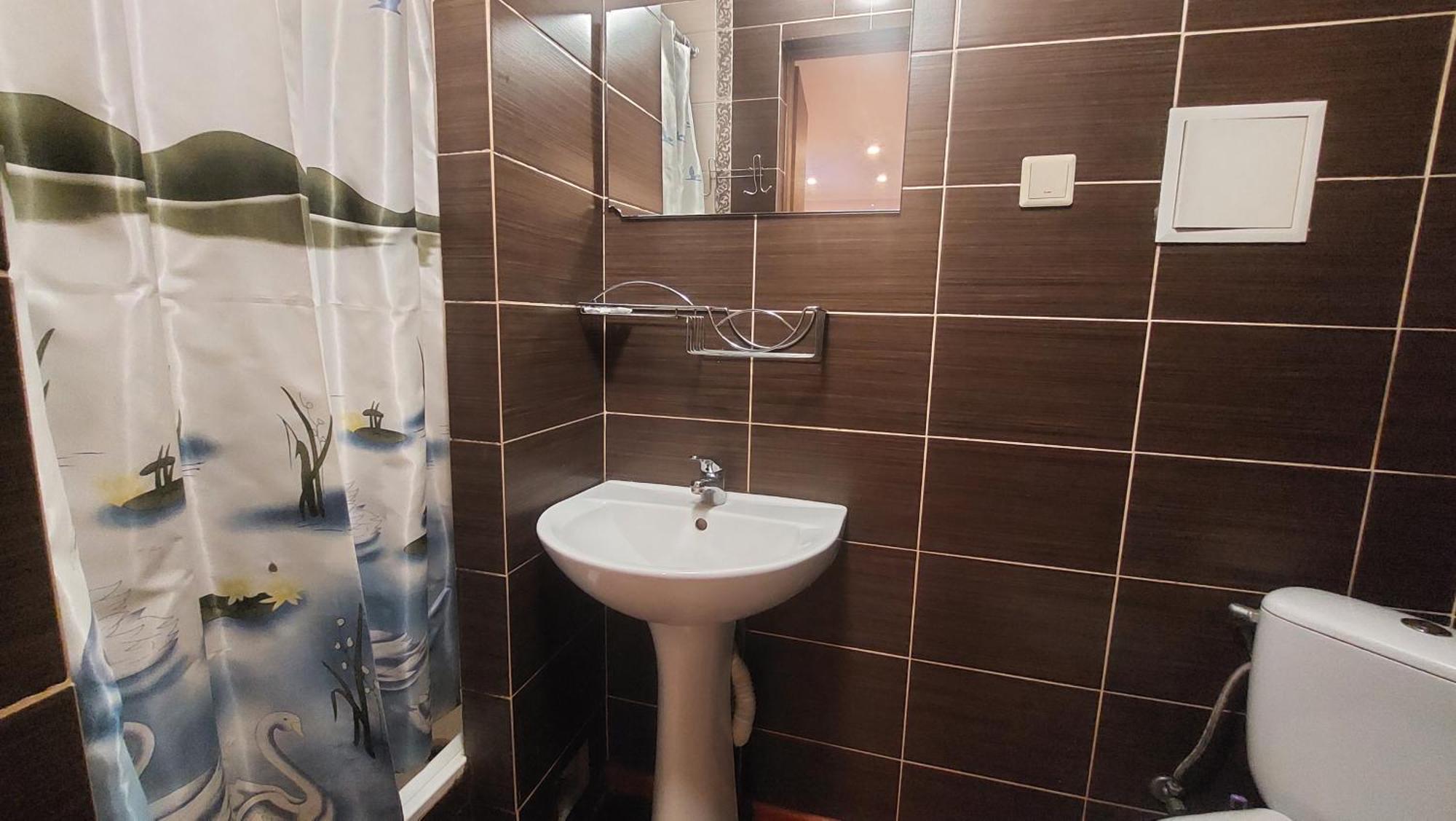 Hotel Desna Kut Kiev Extérieur photo